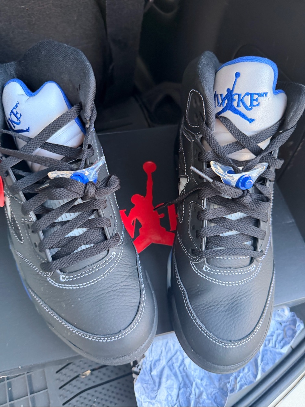 Jordan 5 Awake Men's Black and White Retro Basketball Shoes - Picture 5 of 9